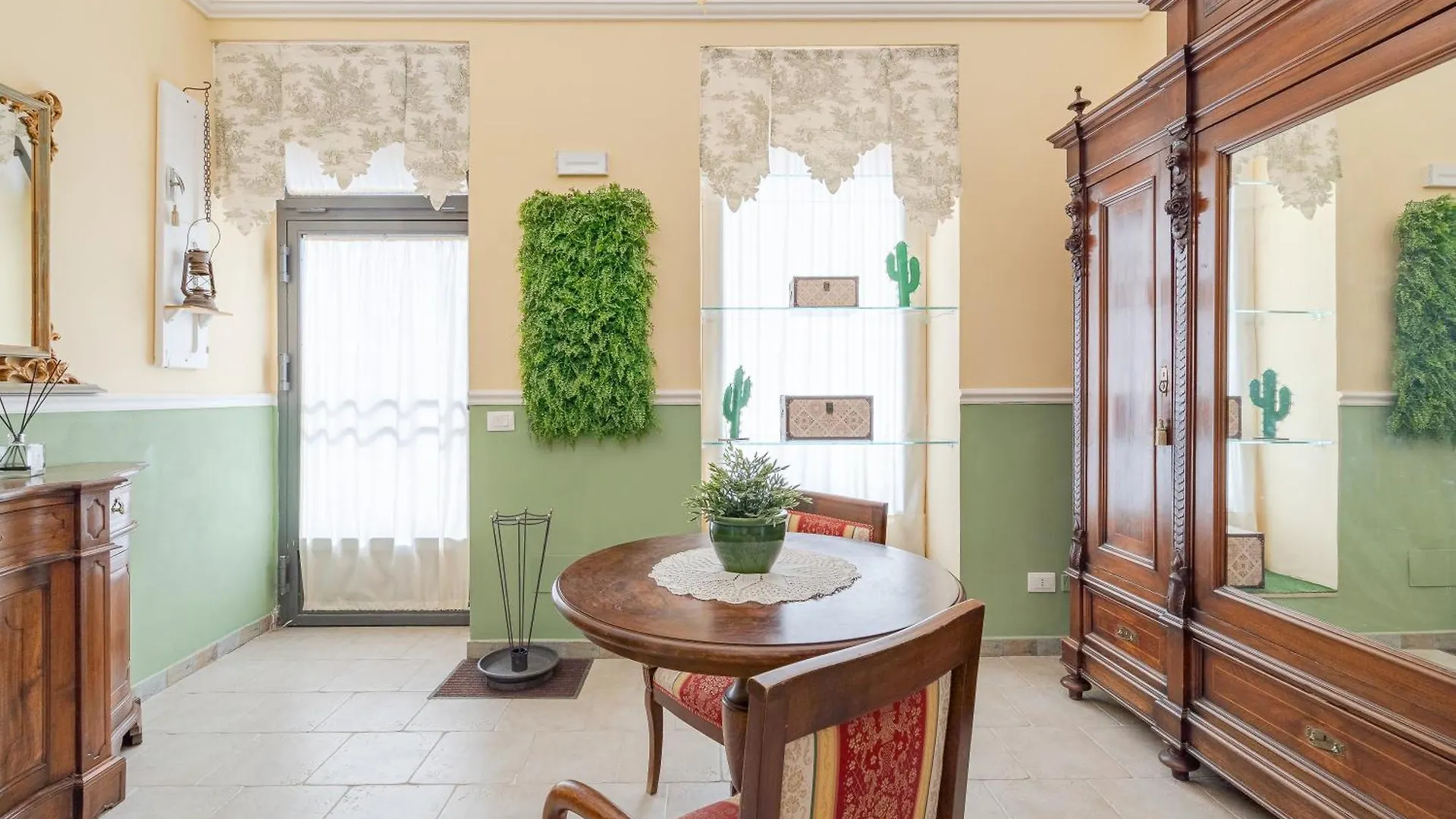 Pomona Noto Apartment