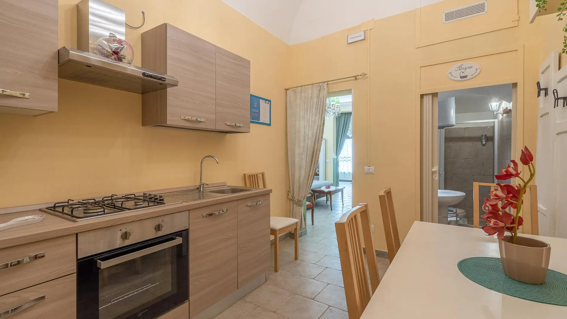 Pomona Noto Apartment